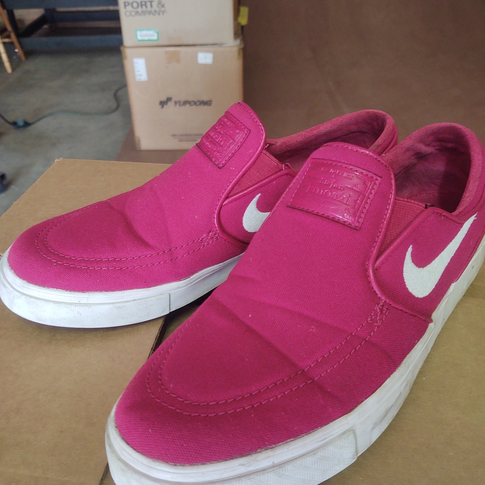 Nike Fuchsia Slip-On Shoes